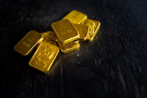 Comprar lingotes de oro para invertir